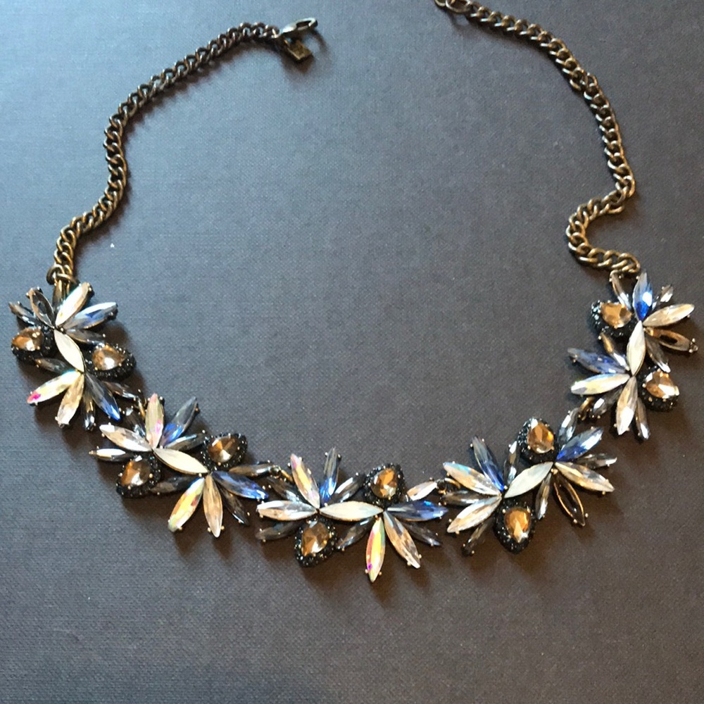 Banana Republic statement necklace